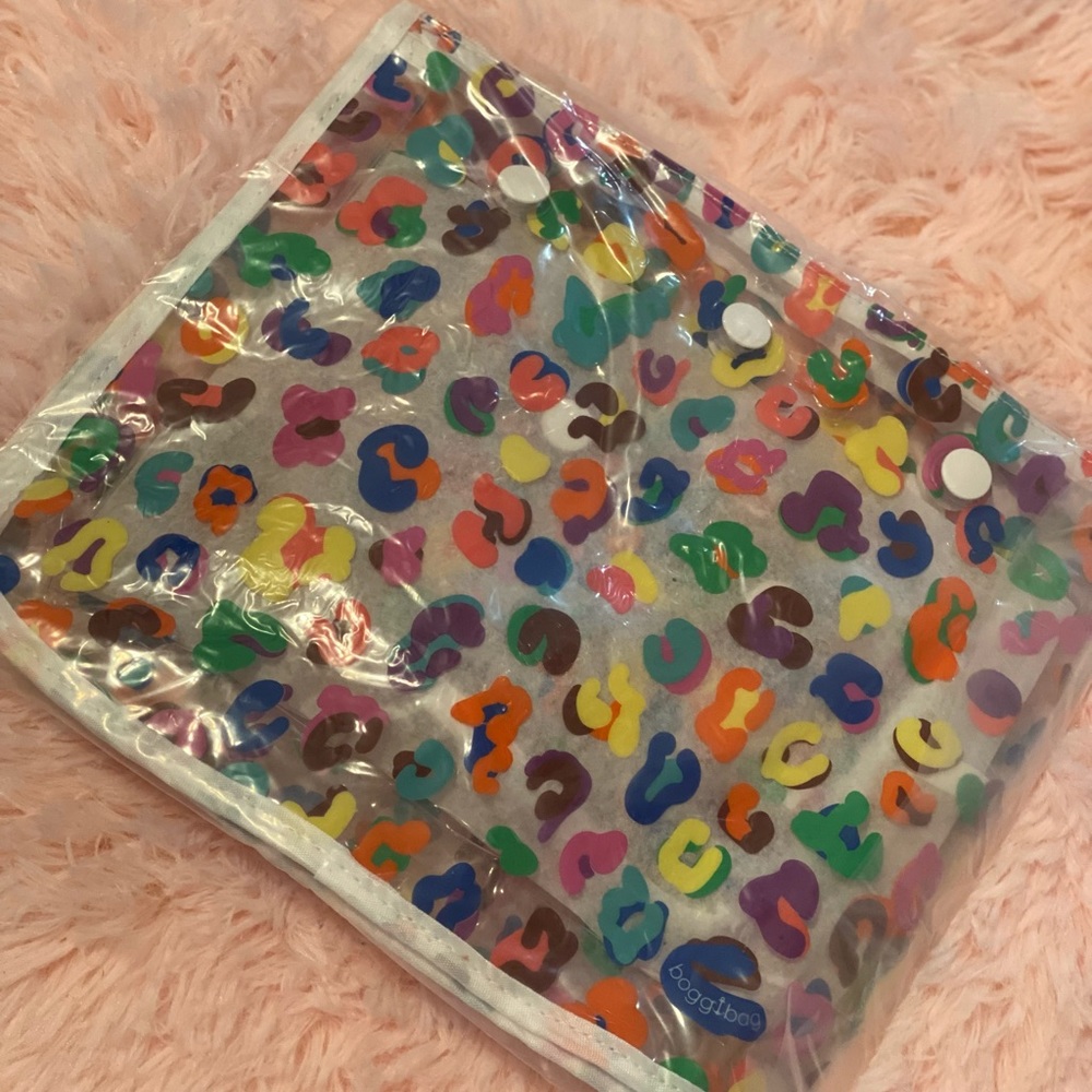 Bogg color leopard insert bags
